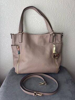 Michael Kors Leather Tote Bag Tan Beige Gold Hardware Shoulder Bag Large